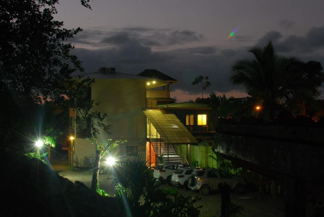 Hotel Torres Del Mar Puerto Viejo de Talamanca Экстерьер фото